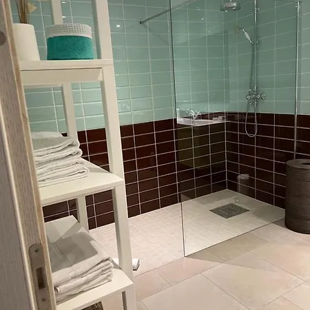 Fa Apartman Porto Pollo